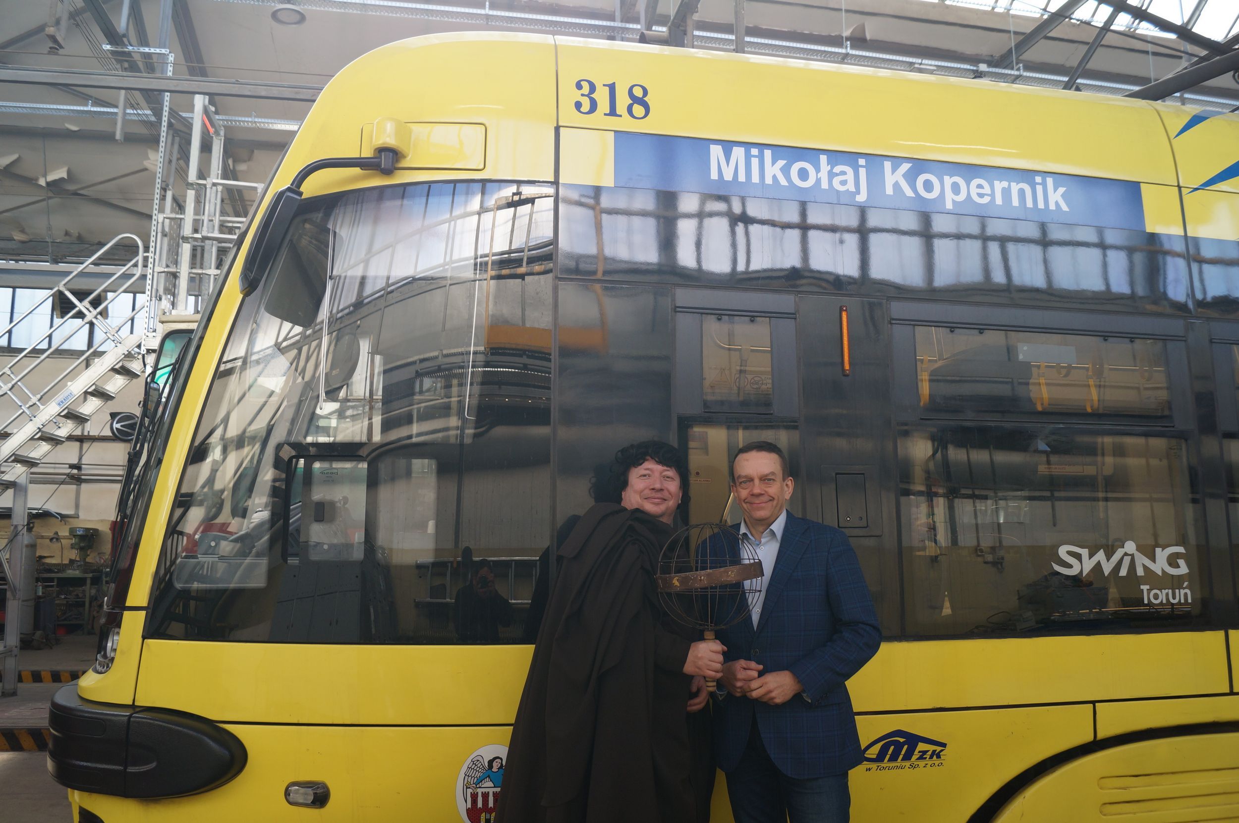 Mikołaj Kopernik w tramwaju