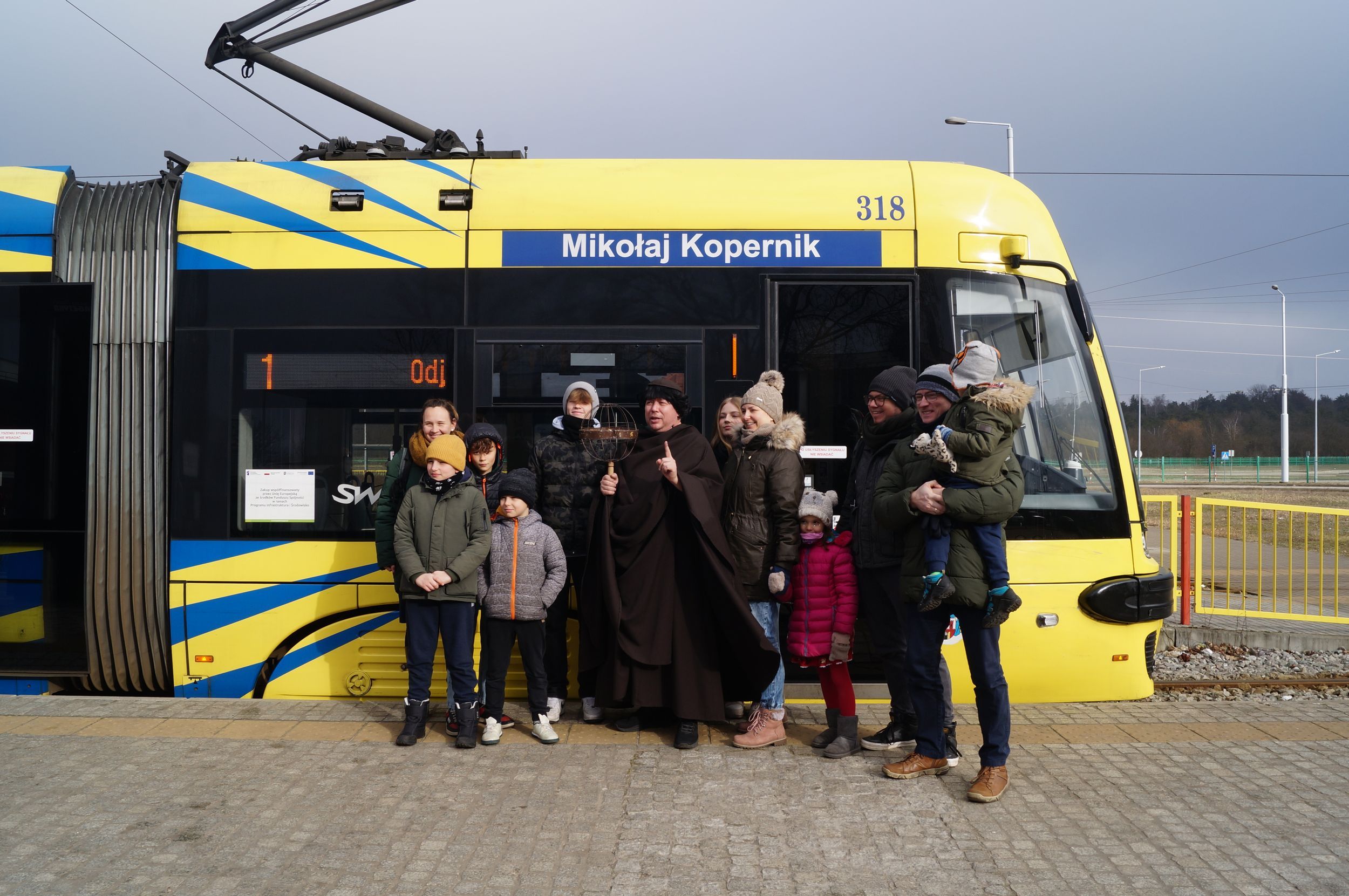 Mikołaj Kopernik w tramwaju